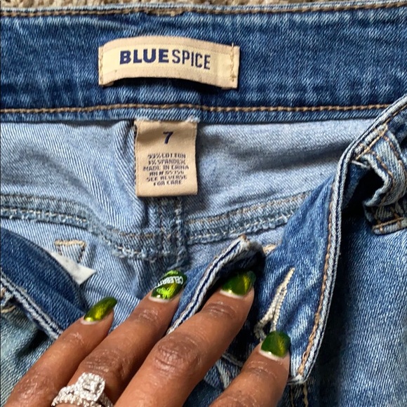 Distressed denim jeans - Picture 6 of 13